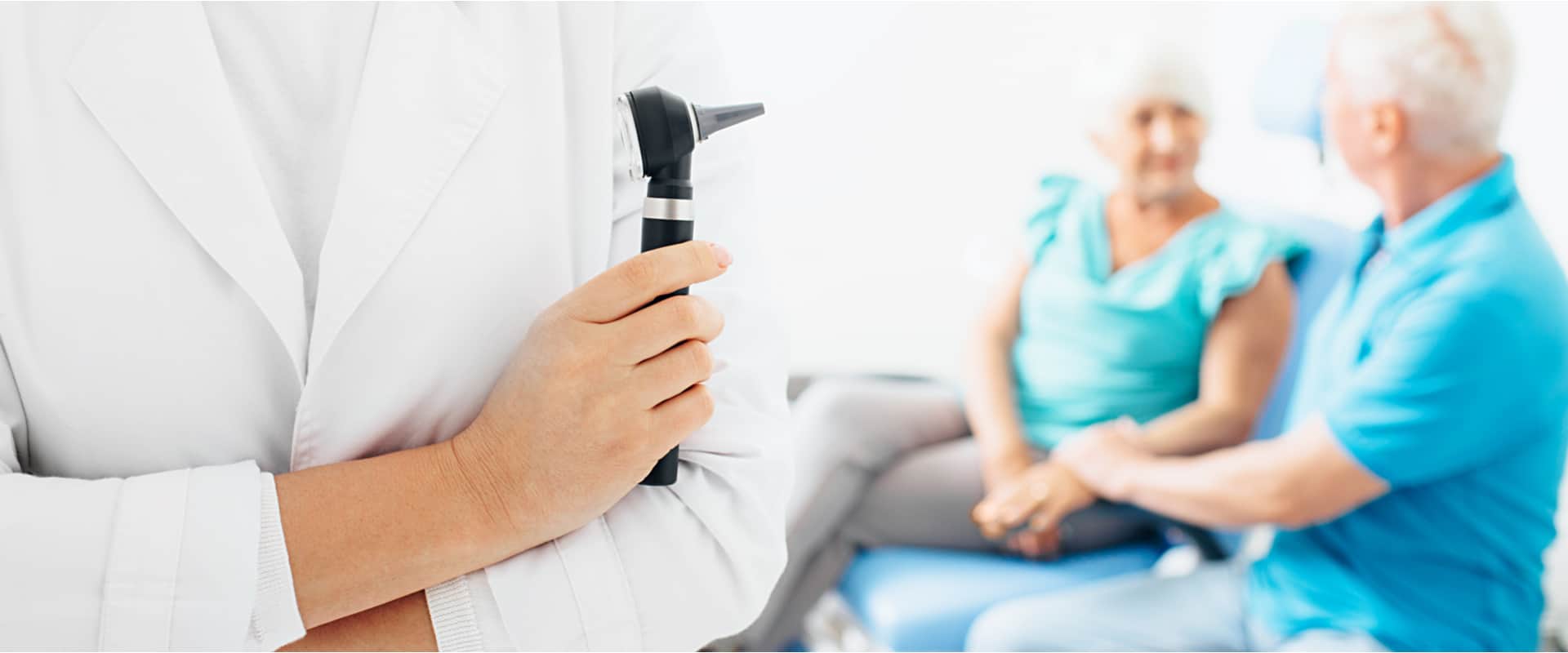 Supporting Individuals with Hearing Loss: The COVID-19 Pandemic and Beyond (Peakstock/shutterstock.com)