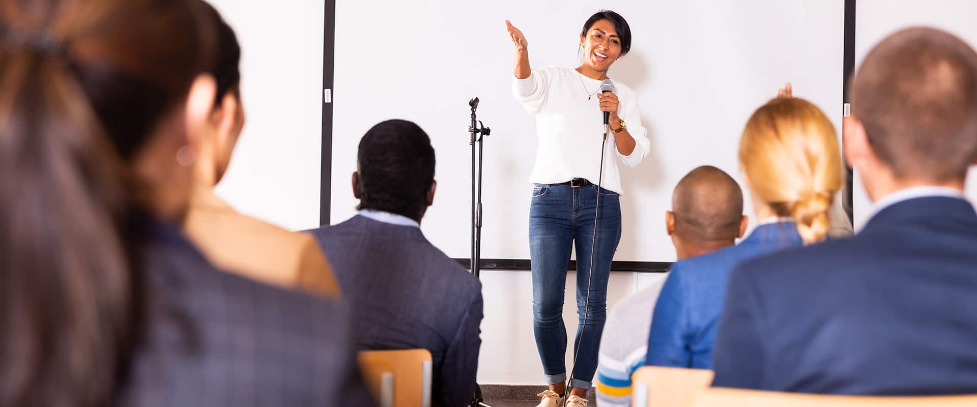 Three Minutes on Public Speaking: Practical Tips for ANY Professional (BearFotos/shutterstock.com)