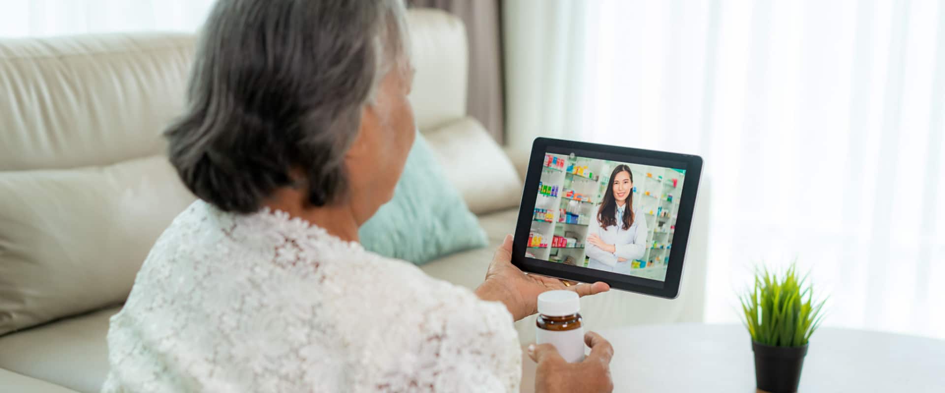 New Federal Reports on Telehealth: Urging Continuation and Identifying “High-Risk Providers” (Travelpixs/shutterstock.com)