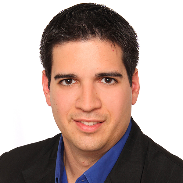 Abraham Garcia Headshot