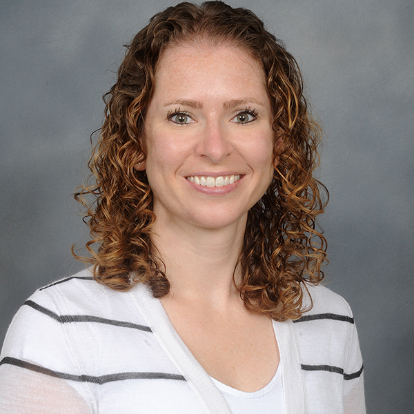 Kaufman_Ashley-headshot
