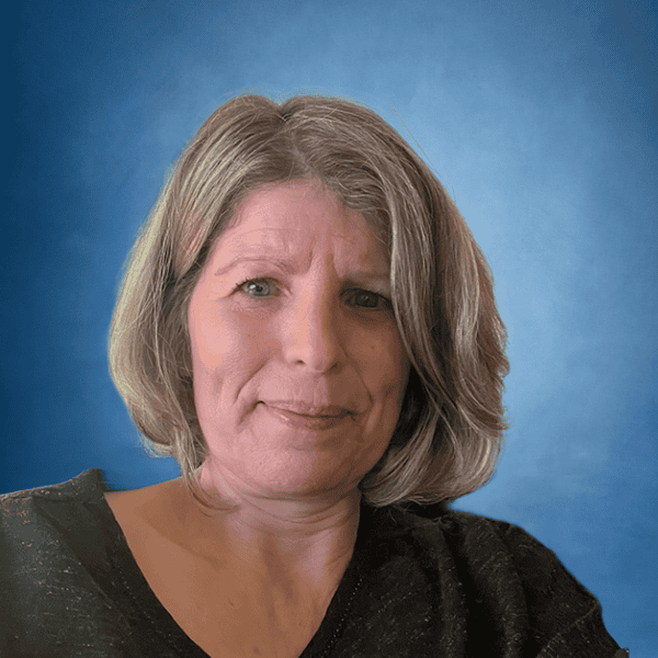 Kelly_Aldridge_Headshot