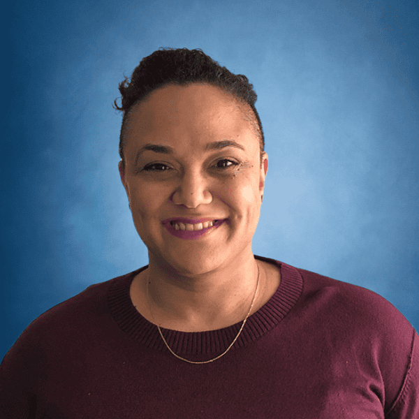 Stephanie_Demian_Headshot